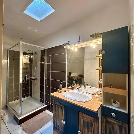 Maison De Village A Сasa de vacaciones Sérignan