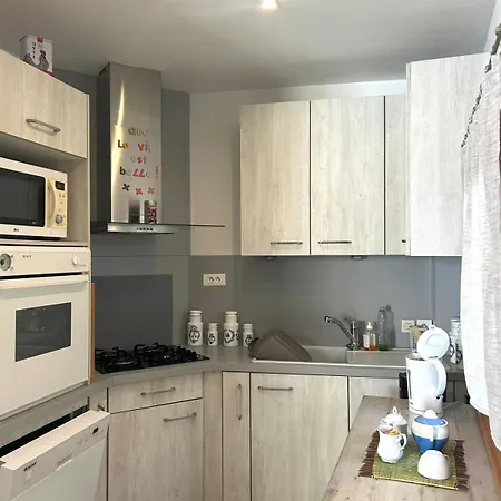 Maison De Village A *